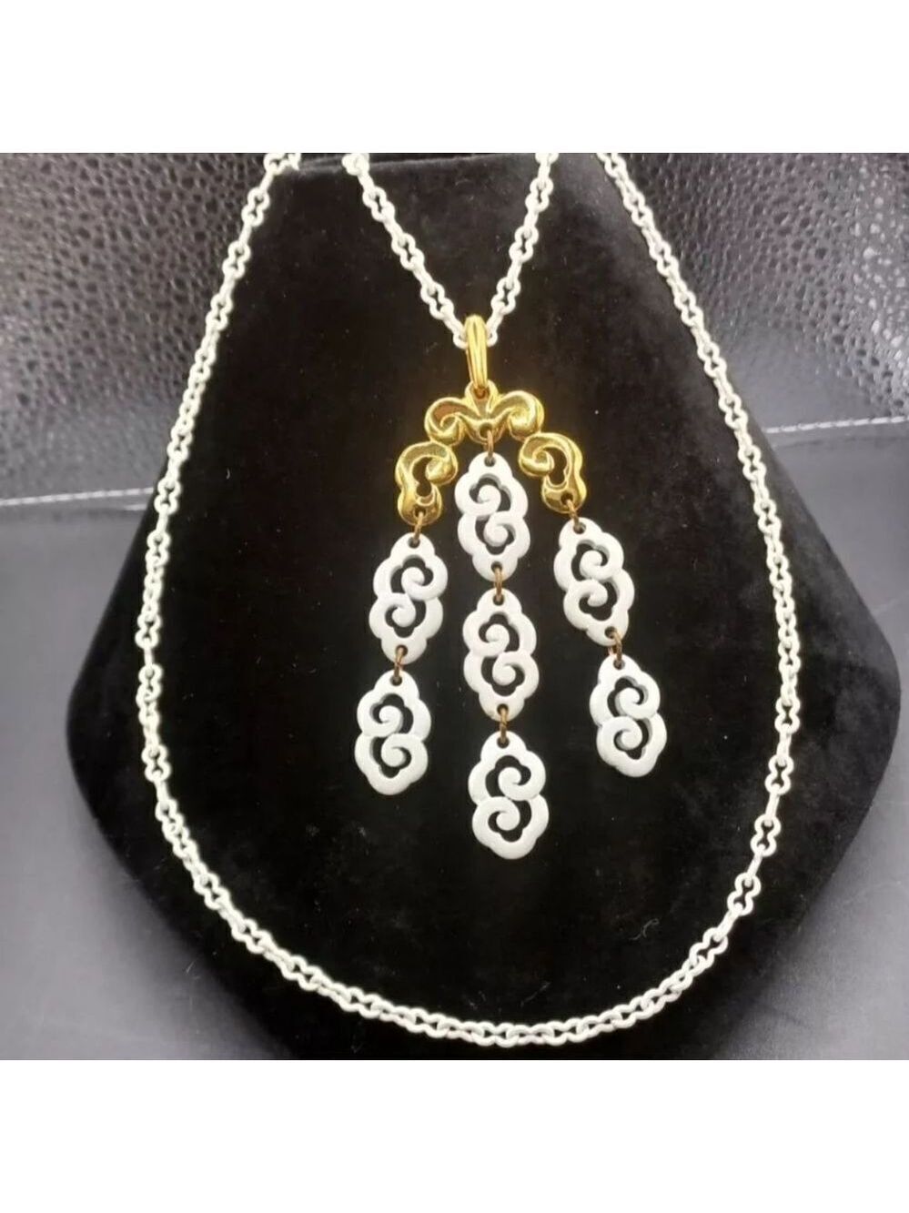 Trifari White Gold Double Strand Pendant Necklace - Picture 5 of 5